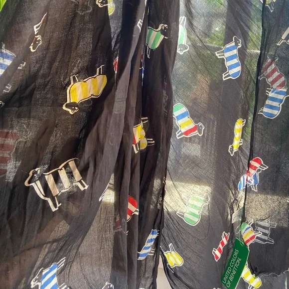 United Colors of Benetton Animal Print Scarf - Picture 5 of 8